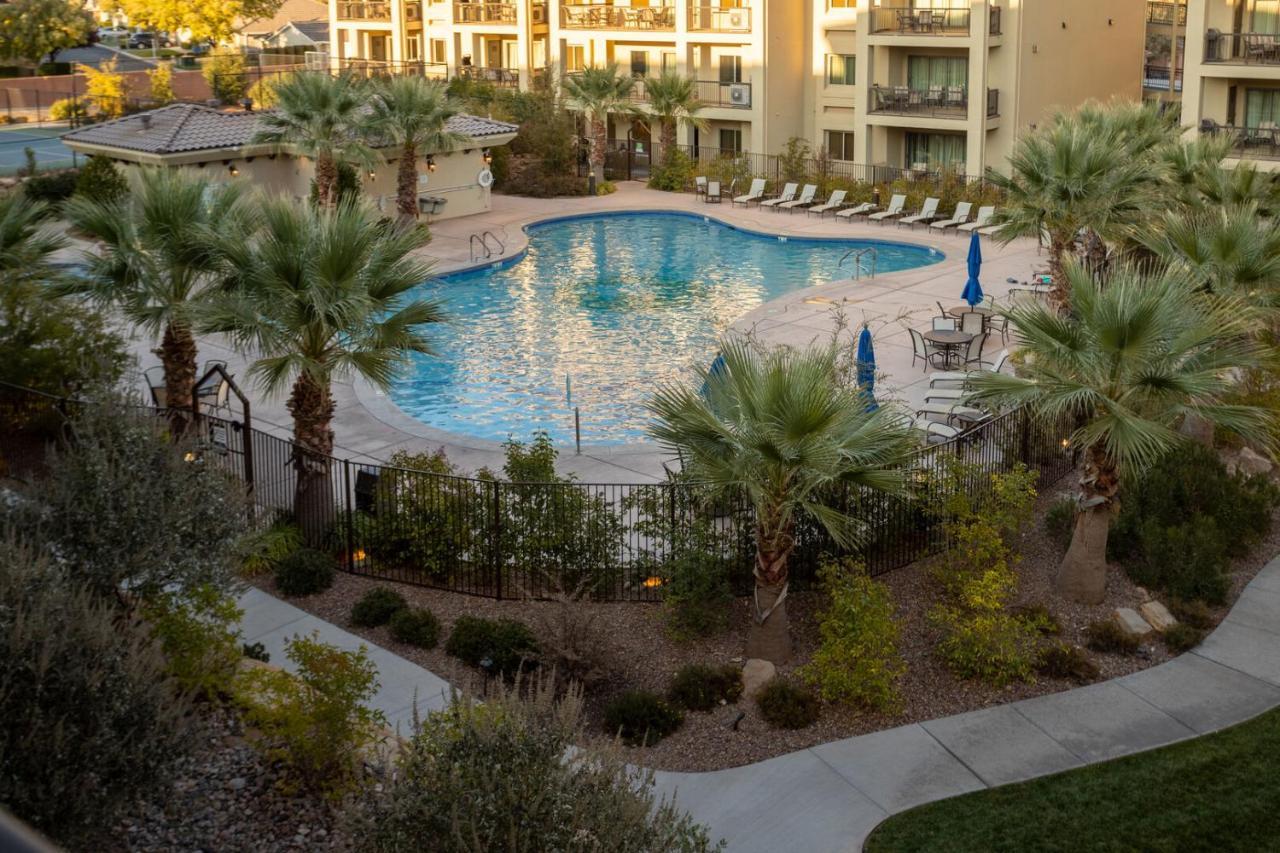 W307 Third Floor 3-Bedroom Pool View St. George Exterior foto